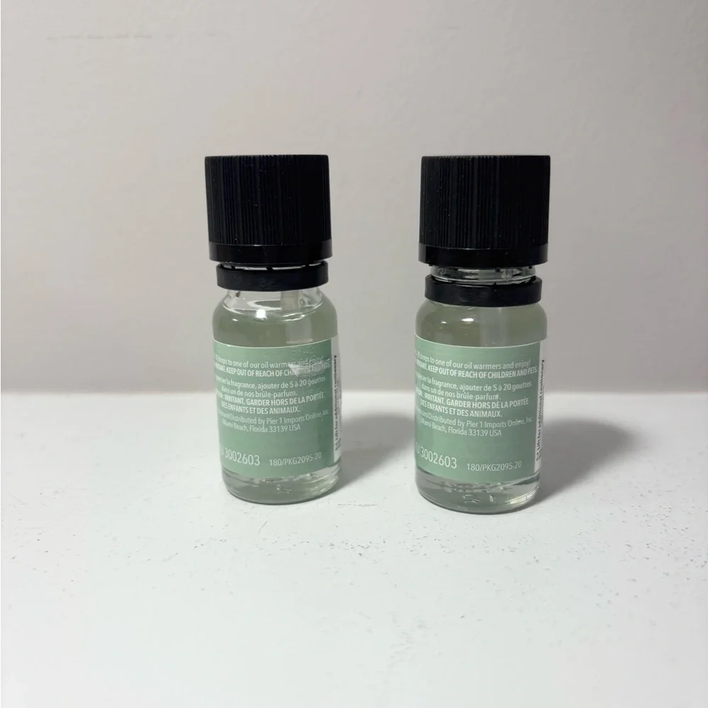 Pier 1 Sea Grass Fragrance Oil Set .33 Fl Oz